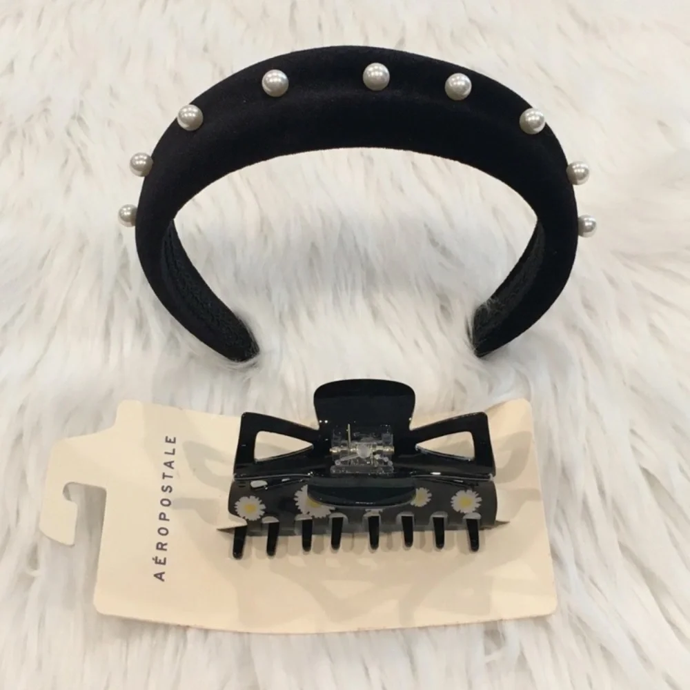Velvet Head Band w/ Faux Pearls & Clip Set
